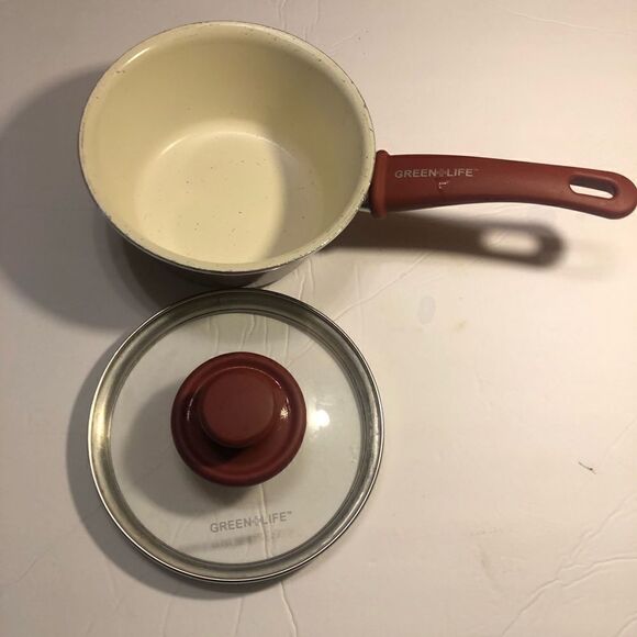 Green Life red enamel cookware. 1.5 qt - Picture 3 of 4